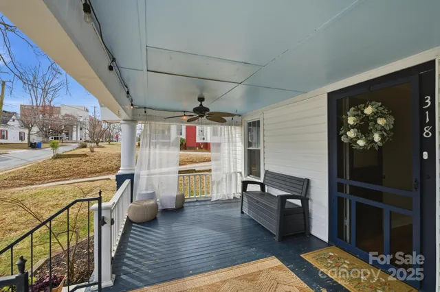 $329,900 | 318 North Academy Street, Mooresville, NC 28115
