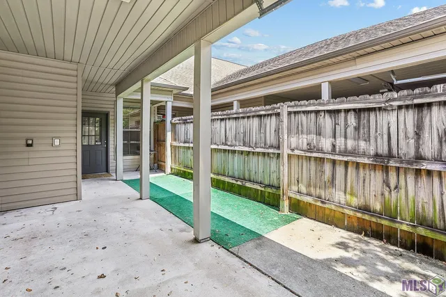 $194,900 | 809 Summer Breeze Drive, Unit 410, Baton Rouge, LA 70810