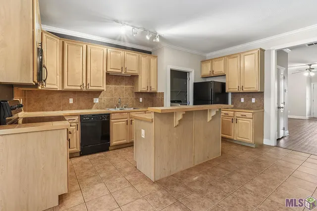 $194,900 | 809 Summer Breeze Drive, Unit 410, Baton Rouge, LA 70810