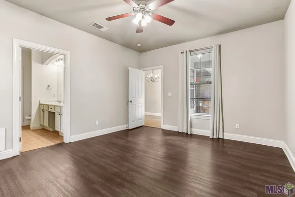 $194,900 | 809 Summer Breeze Drive, Unit 410, Baton Rouge, LA 70810