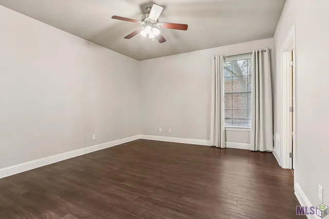 $194,900 | 809 Summer Breeze Drive, Unit 410, Baton Rouge, LA 70810