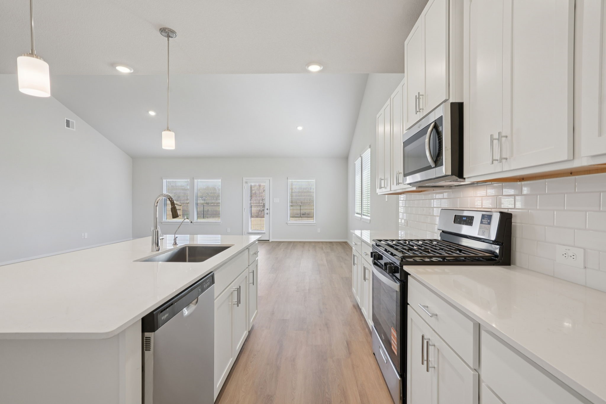 2715 Dark Lantern Drive Rosenberg, TX 77471 - Photo 13 of 47 Photo is not of the actual home but is an inspirational photo of builder's model home and may depict options, furnishings, and/or decorator features that are not included.