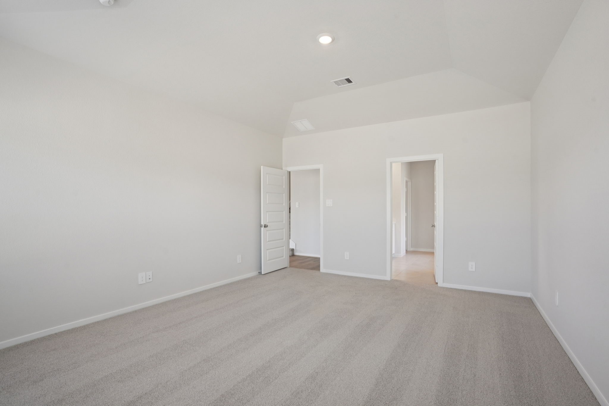 2715 Dark Lantern Drive Rosenberg, TX 77471 - Photo 21 of 47 Photo is not of the actual home but is an inspirational photo of builder's model home and may depict options, furnishings, and/or decorator features that are not included.