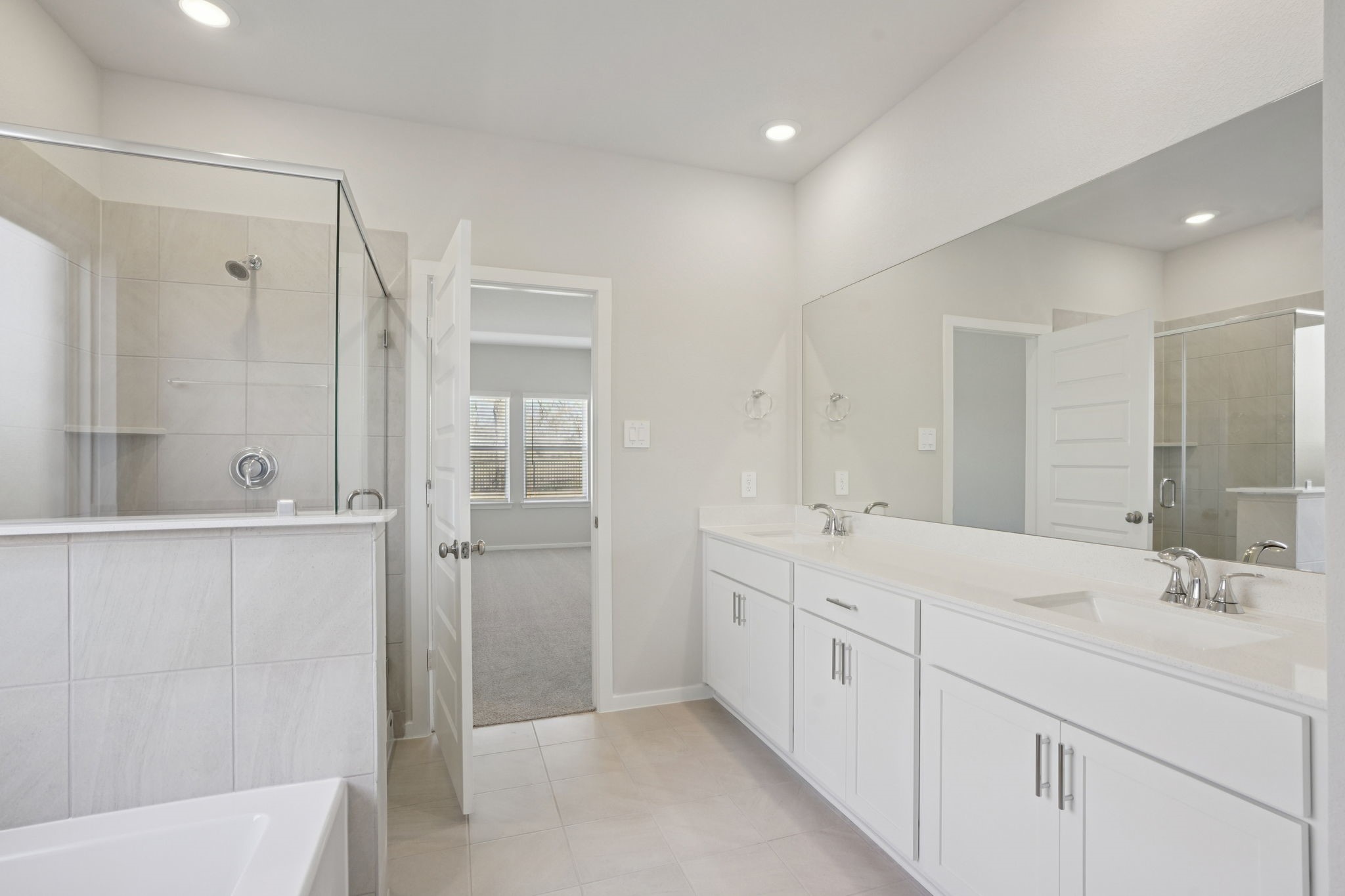 2715 Dark Lantern Drive Rosenberg, TX 77471 - Photo 24 of 47 Photo is not of the actual home but is an inspirational photo of builder's model home and may depict options, furnishings, and/or decorator features that are not included.