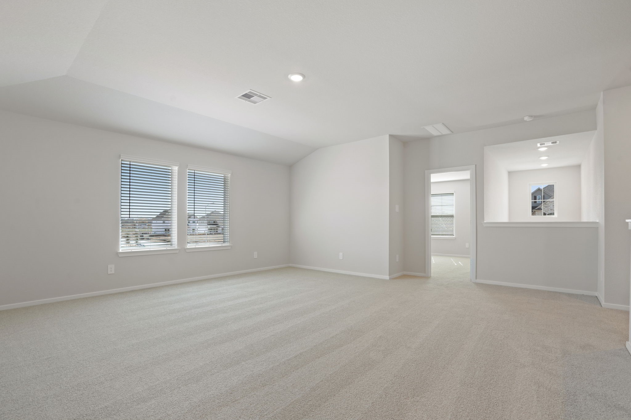 2715 Dark Lantern Drive Rosenberg, TX 77471 - Photo 28 of 47 Photo is not of the actual home but is an inspirational photo of builder's model home and may depict options, furnishings, and/or decorator features that are not included.