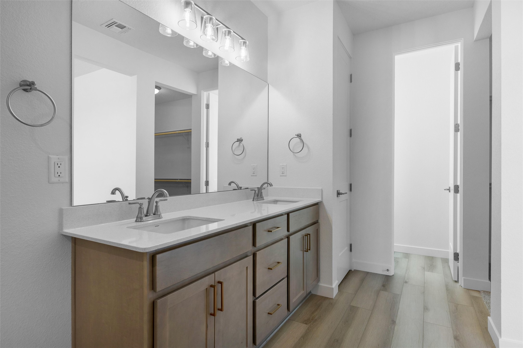 71 Cadena Loop Los Alamos, NM 87547 - Photo 14 of 27