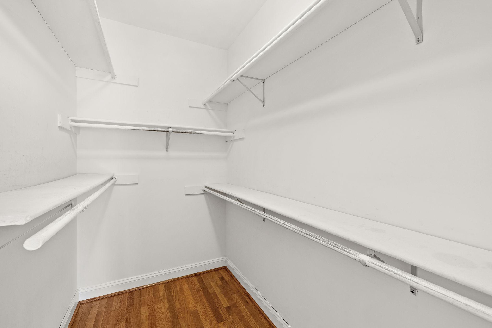 621 Country Club Road Culpeper, VA 22701 - Photo 32 of 45 Walk-in master closet