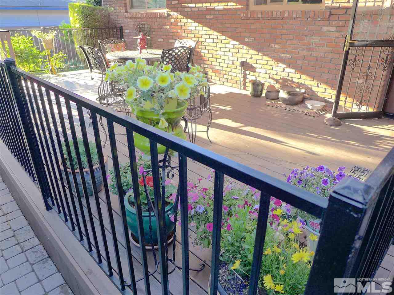 295 Bonnie Briar Place Reno, NV 89509 - Photo 4 of 32 Photo 4