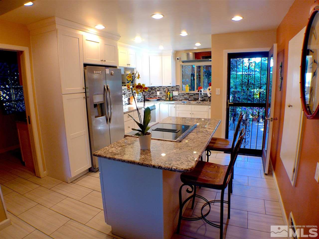 295 Bonnie Briar Place Reno, NV 89509 - Photo 5 of 32 Photo 5
