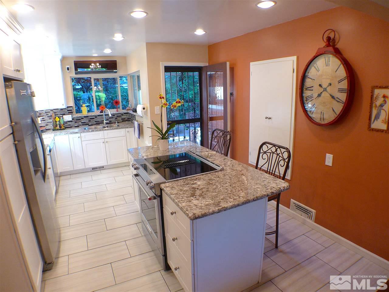 295 Bonnie Briar Place Reno, NV 89509 - Photo 6 of 32 Photo 6