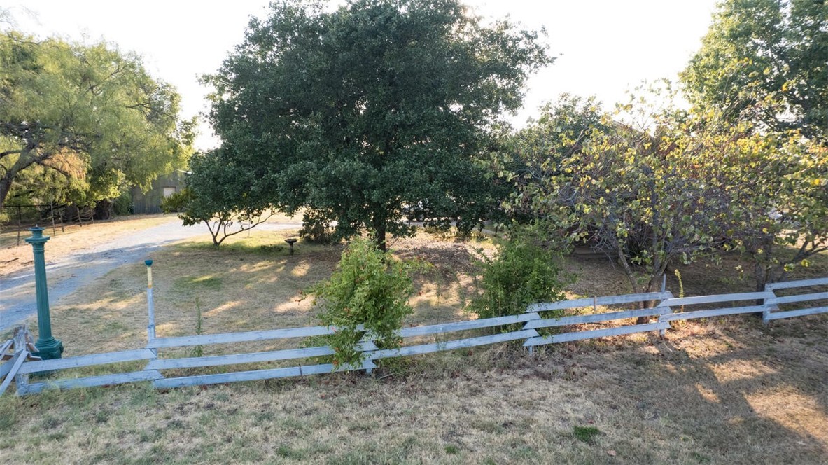 119 Hcr 3276 Rd Mount North Mount Calm, TX 76673 - Photo 17 of 20 a view of a yard