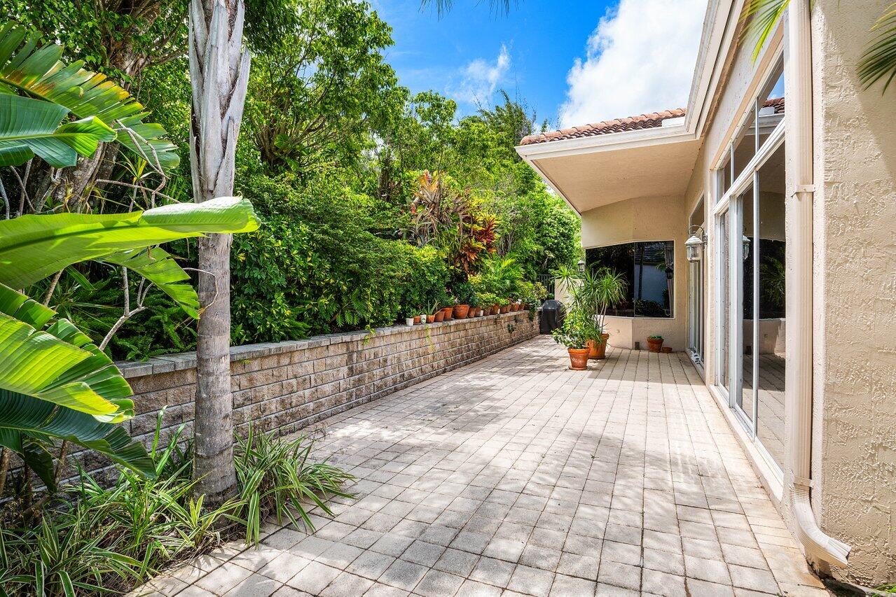 6263 Northwest 43rd Terrace Boca Raton, FL 33496 - Photo 20 of 27 20