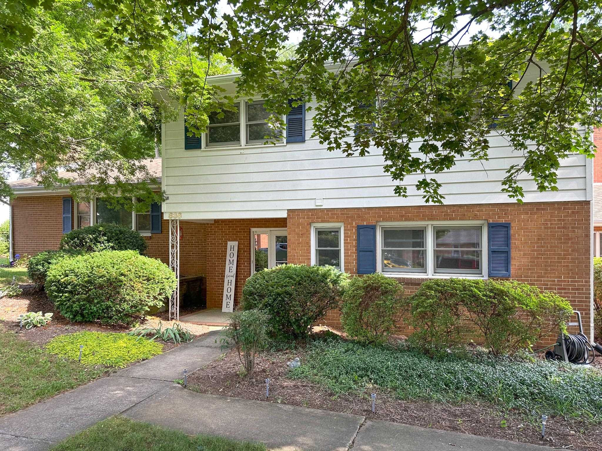 836 Kent Road Waynesboro, VA 22980 - Photo 3 of 46 Gallery Image 3