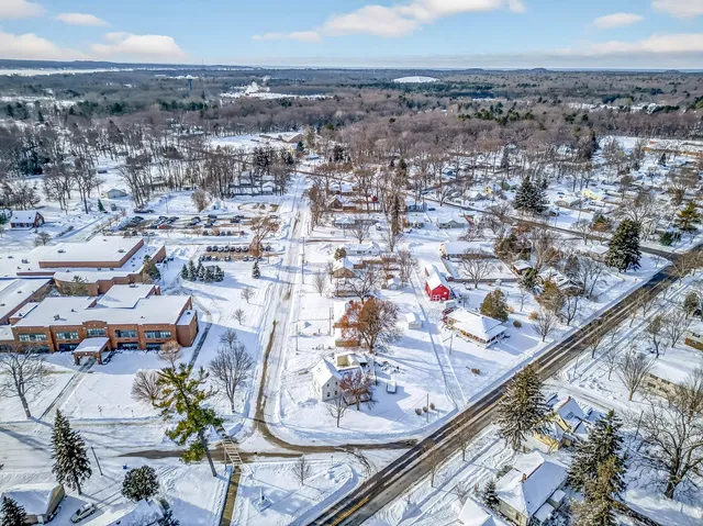 $250,000 | 4905 Knudsen Street, Montague, MI 49437