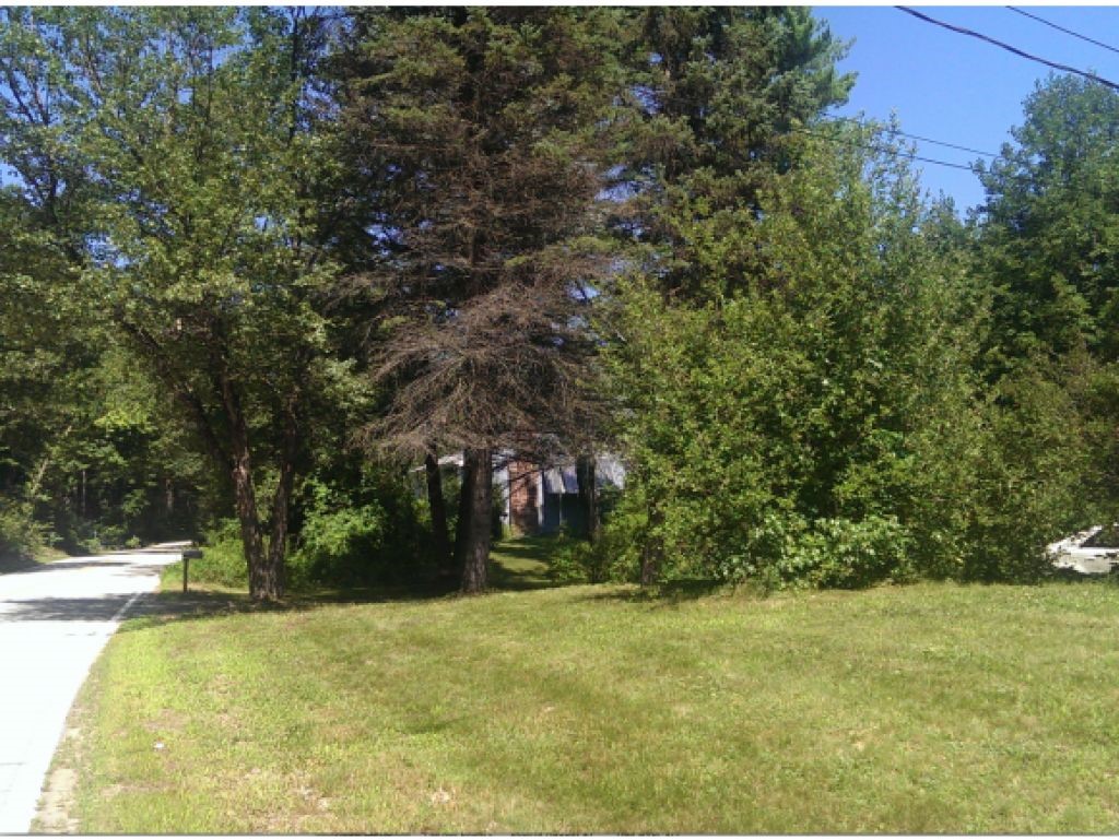 28 Sullivan Road Hudson, NH 03051 - Photo 2 of 11