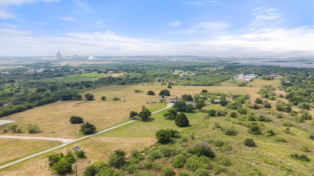 3748 Old Fort Worth Road Midlothian, TX 76065 - Photo 12 of 40 This is absolutely gorgeous! Whether you want a huge private retreat, commercial, or residential development -- this one is a show stopper!