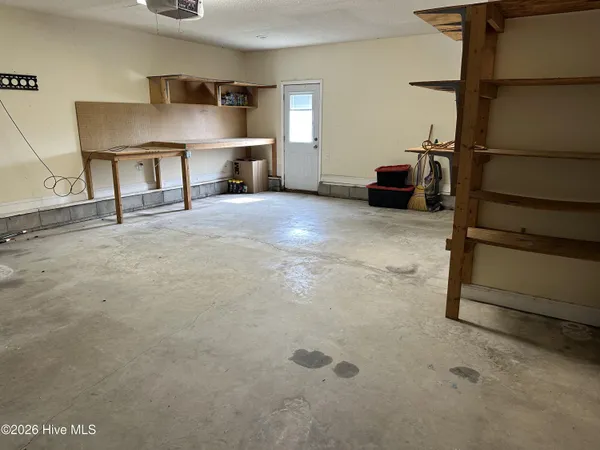 $1,725 | 134 Annie Road, Richlands, NC 28574
