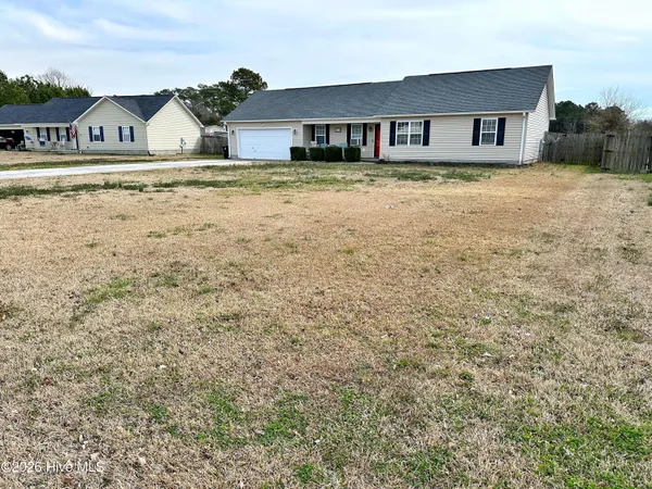 $1,725 | 134 Annie Road, Richlands, NC 28574