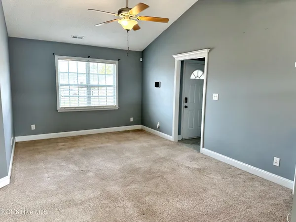 $1,725 | 134 Annie Road, Richlands, NC 28574