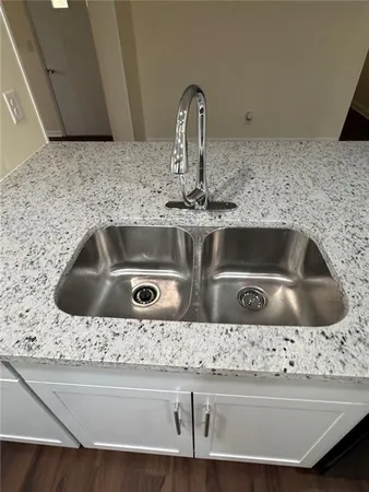 a close view of sink and tap
