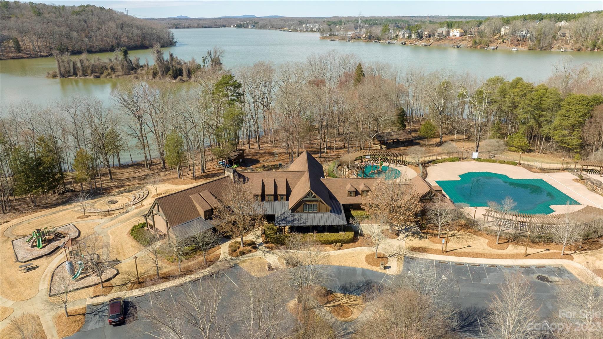13615 Claysparrow Road Charlotte, NC 28278 - Photo 15 of 28 Gallery Image 15