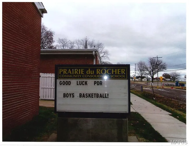 $74,900 | 705 Middle Street, Prairie du Rocher, IL 62277