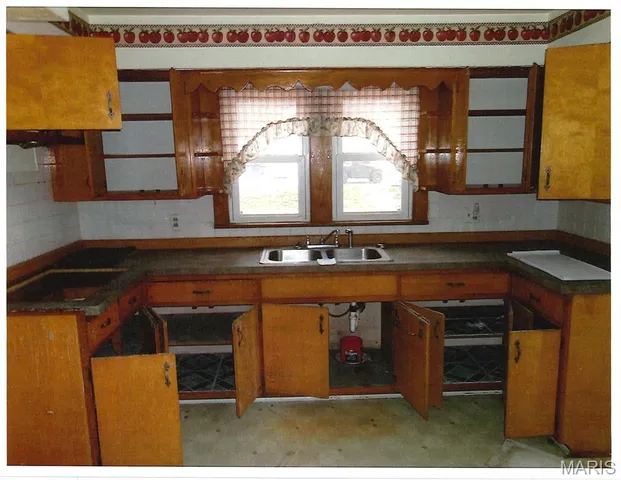 $74,900 | 705 Middle Street, Prairie du Rocher, IL 62277