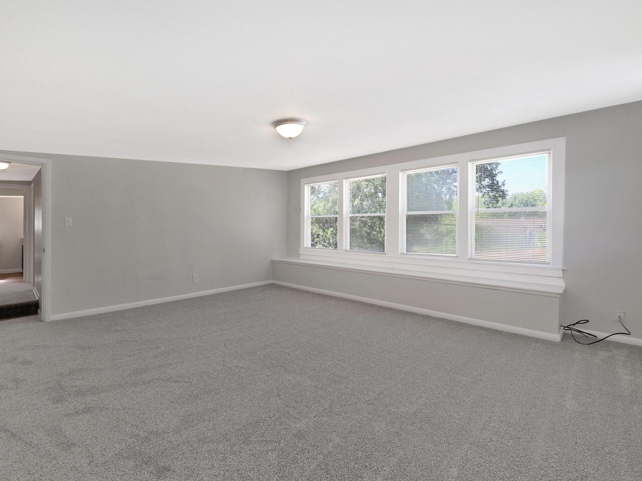 721 South Broadview Street Wichita, KS 67218 - Photo 29 of 36