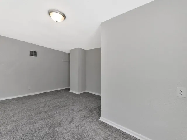 $175,000 | 721 South Broadview Street, Wichita, KS 67218