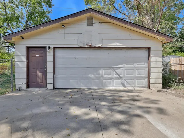 $175,000 | 721 South Broadview Street, Wichita, KS 67218