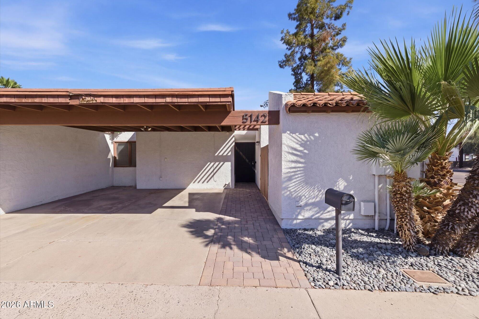 5142 East Edgemont Avenue Phoenix, AZ 85008 - Photo 1 of 20 01-