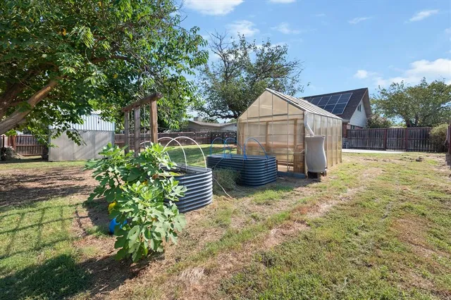 $2,150 | 703 Timberline Drive, Kennedale, TX 76060