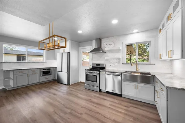 $2,150 | 703 Timberline Drive, Kennedale, TX 76060