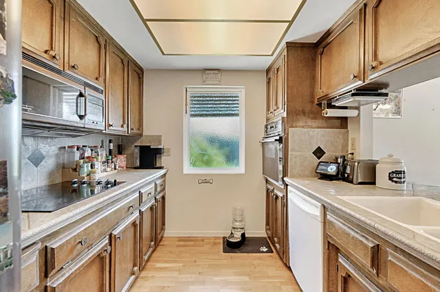 $425,000 | 231 West Paul Avenue, Fresno, CA 93704