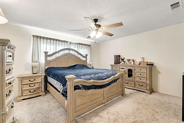 $425,000 | 231 West Paul Avenue, Fresno, CA 93704