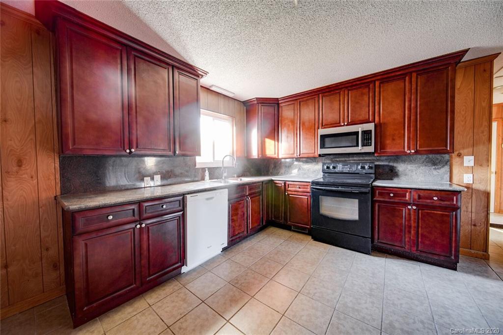 41934 Carter Acres Road Albemarle, NC 28001 - Photo 6 of 25 Gallery Image 6