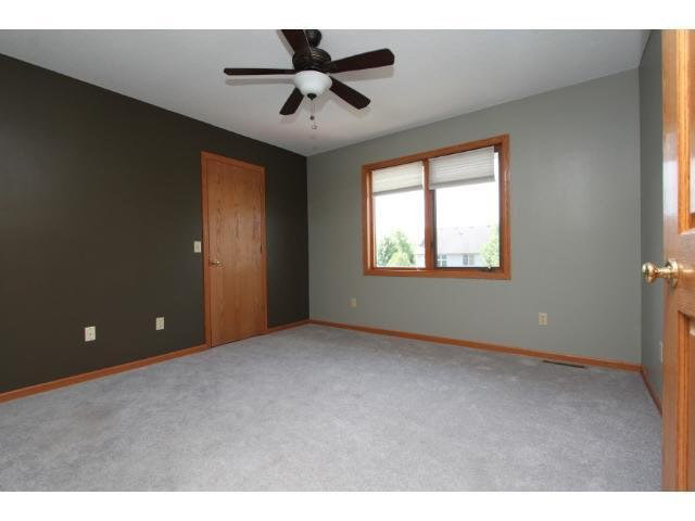 8842 Danton Way Eden Prairie, MN 55347 - Photo 11 of 18