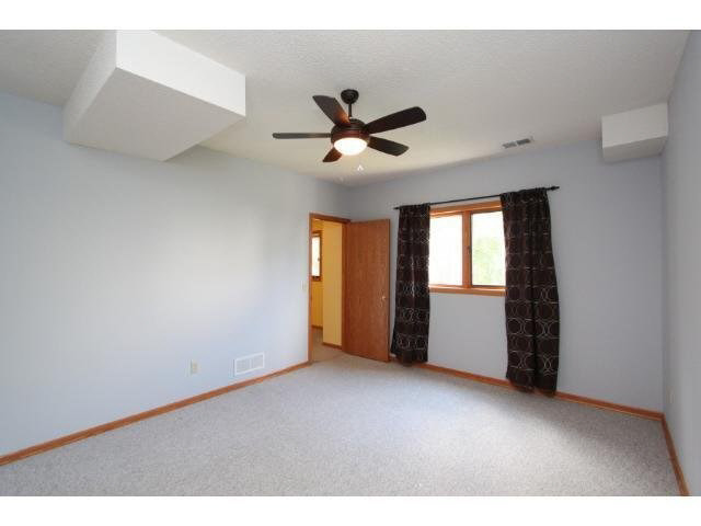 8842 Danton Way Eden Prairie, MN 55347 - Photo 15 of 18
