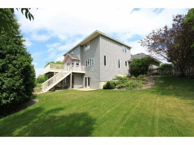 8842 Danton Way Eden Prairie, MN 55347 - Photo 18 of 18