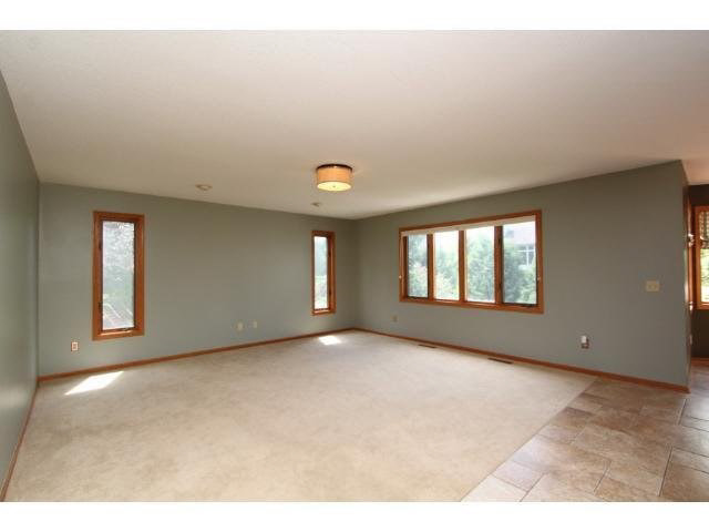 8842 Danton Way Eden Prairie, MN 55347 - Photo 3 of 18