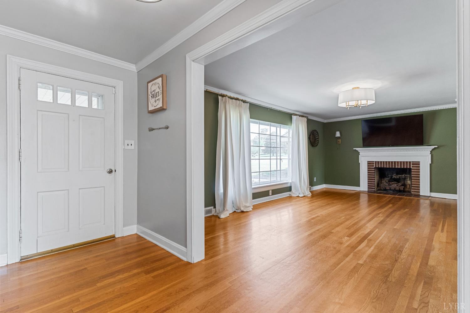 348 North Main Street Amherst, VA 24521 - Photo 4 of 49 Gallery Image 4