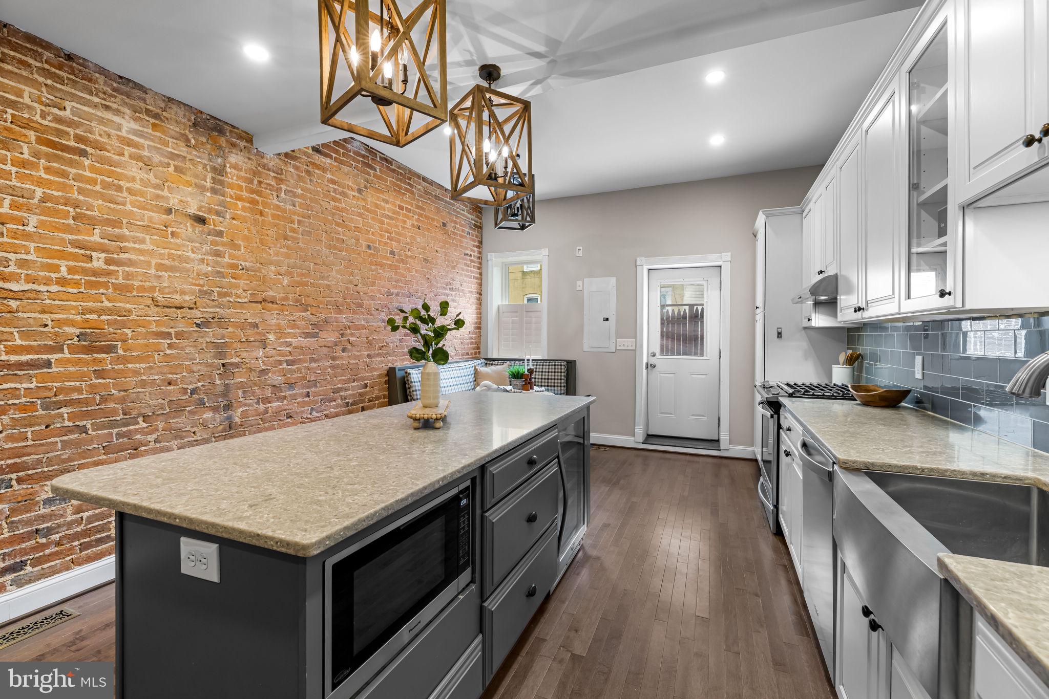 1607 Light Street Baltimore, MD 21230 - Photo 12 of 62