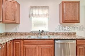 3810 Exeter Lane Lakeland, FL 33809 - Photo 2 of 13
