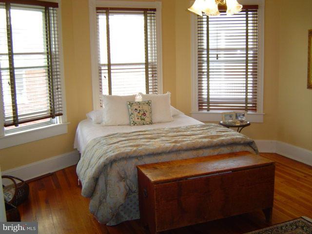 116 Front Street Lititz, PA 17543 - Photo 4 of 11