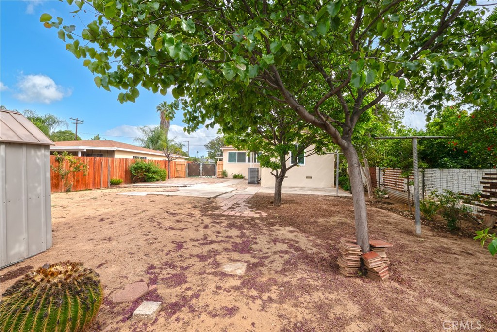 7579 Emerald Street Riverside, CA 92504 - Photo 13 of 16
