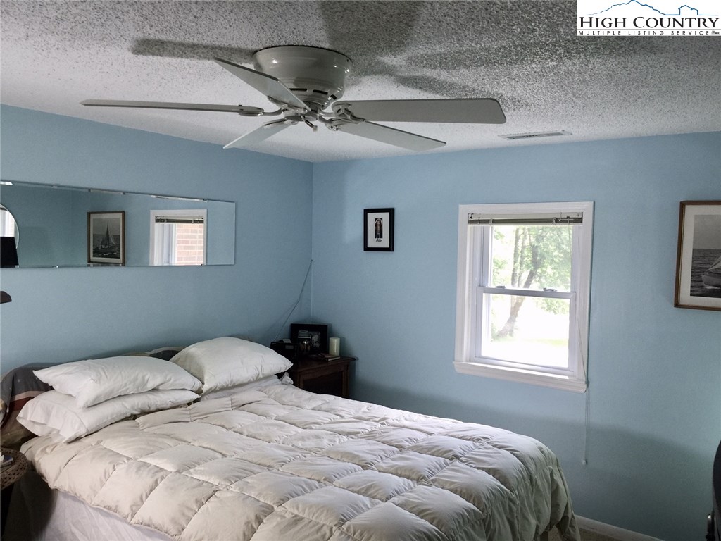 1030 Albert Phipps Road Crumpler, NC 28617 - Photo 23 of 39 Gallery Image 23