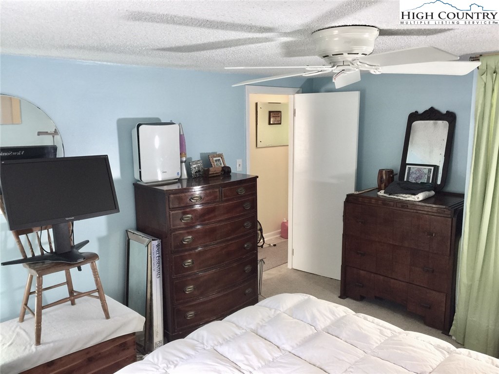 1030 Albert Phipps Road Crumpler, NC 28617 - Photo 24 of 39 Gallery Image 24