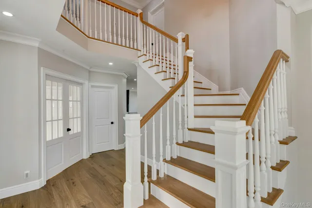 $2,149,000 | 150 Landing Lane, Baiting Hollow, NY 11933