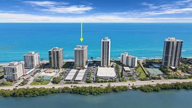 $4,250 | 5440 North Ocean Drive, Unit 1002, Singer Island, FL 33404