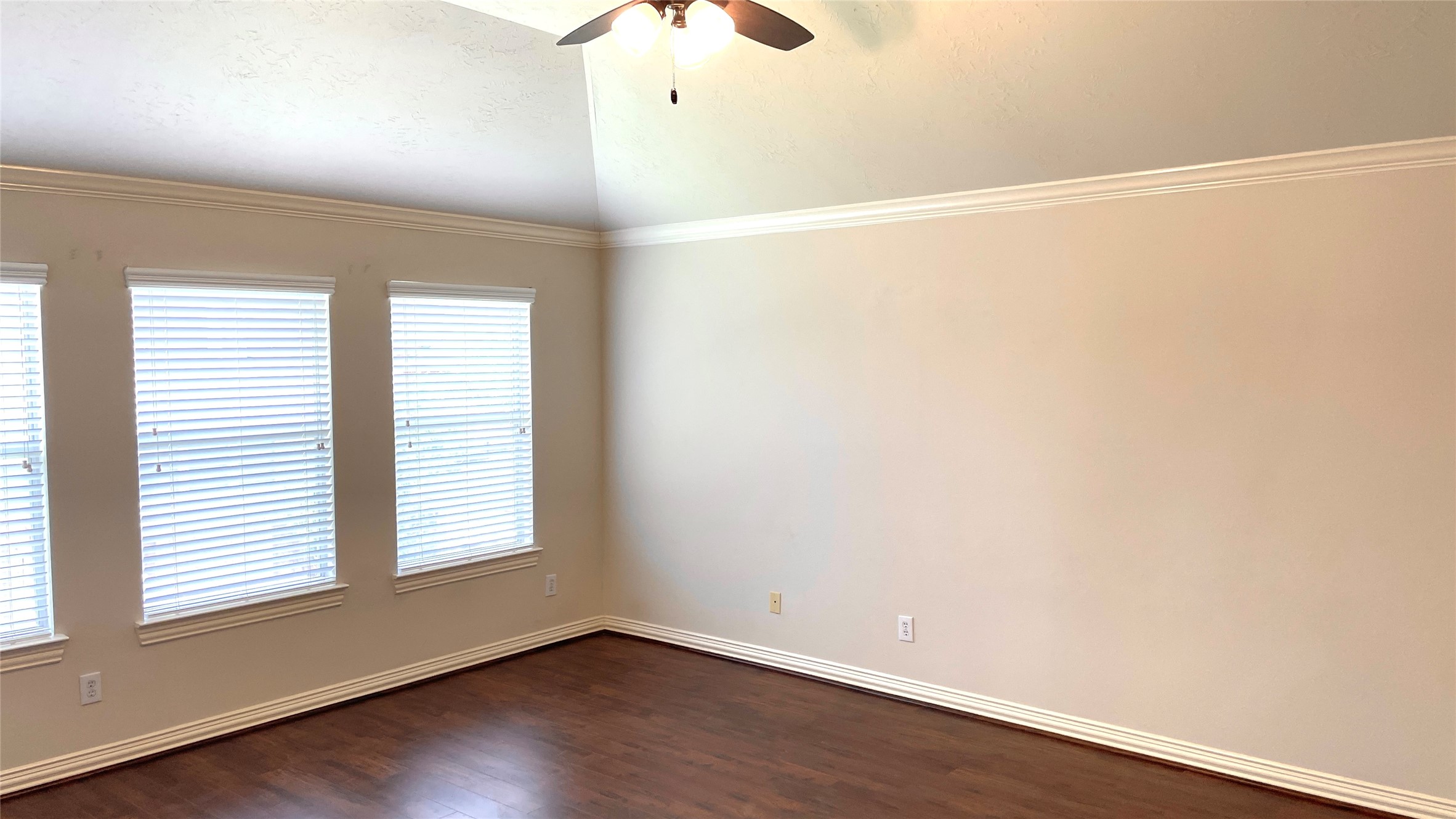3518 Ewing Drive Manvel, TX 77578 - Photo 28 of 50 an empty room with wooden floor and windows